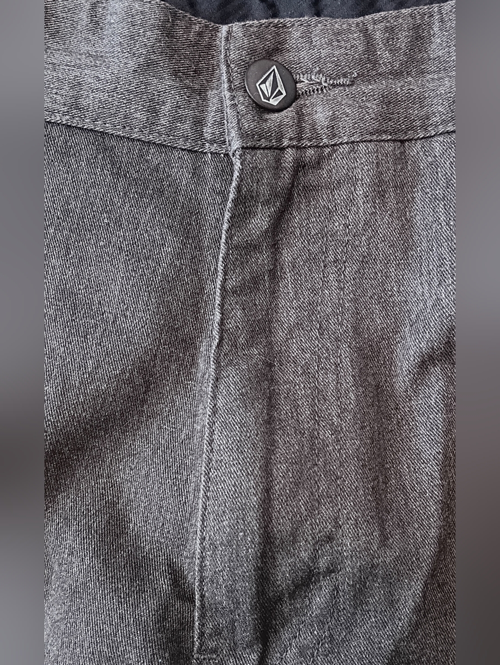 Volcom Chino Shorts 34 Charcoal Gray Pockets 10" Inseam Surf Beach Summer - Picture 3 of 10